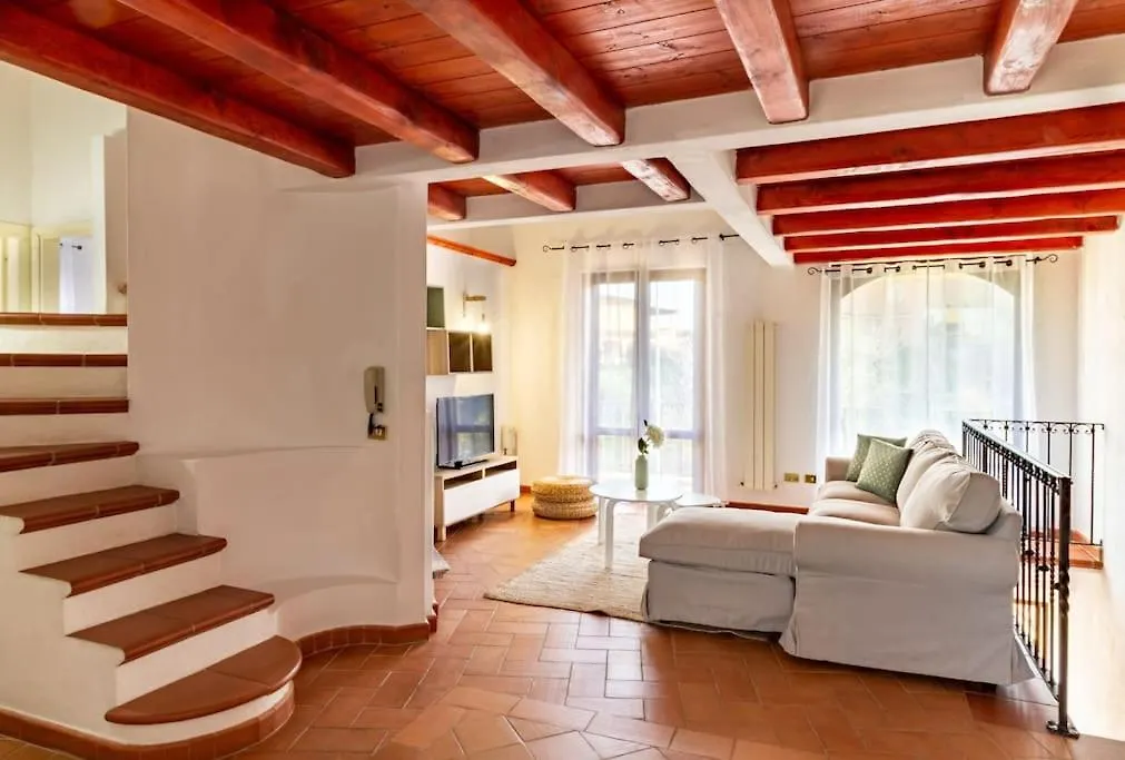 Su Trigu, Primo Piano Villa Bari Sardo 0*,  Olaszország